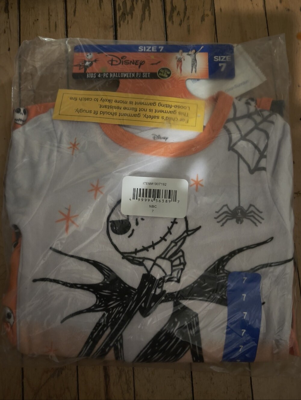 New Disney Kids Nightmare Before Christmas Halloween Pajamas 4-Pierce Set Size 7